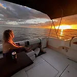 Ботель Evasion *