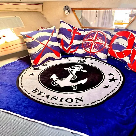 Evasion Ботель Сан Мигель